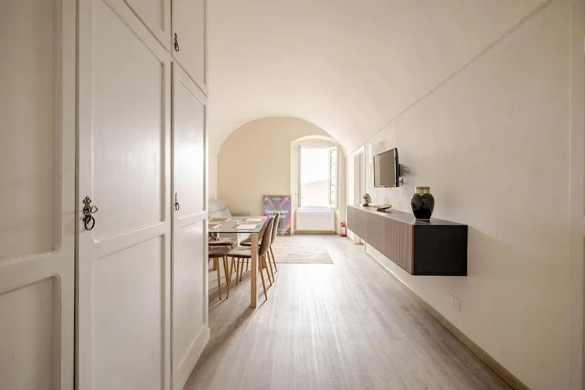 Casa Tramontina Posto Auto Apartment Sanremo