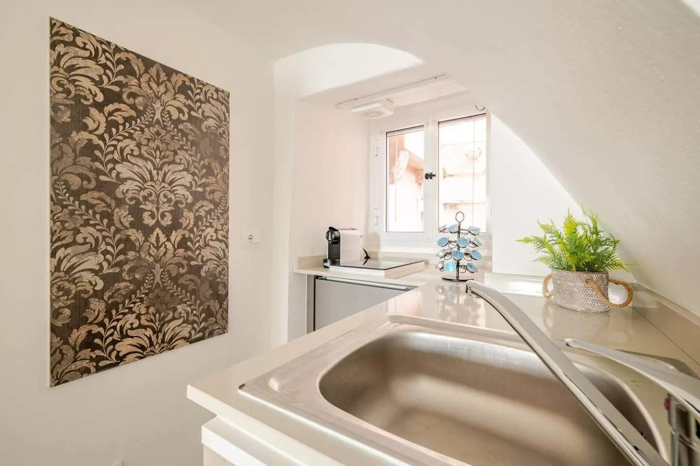Casa Tramontina Posto Auto Apartment Sanremo